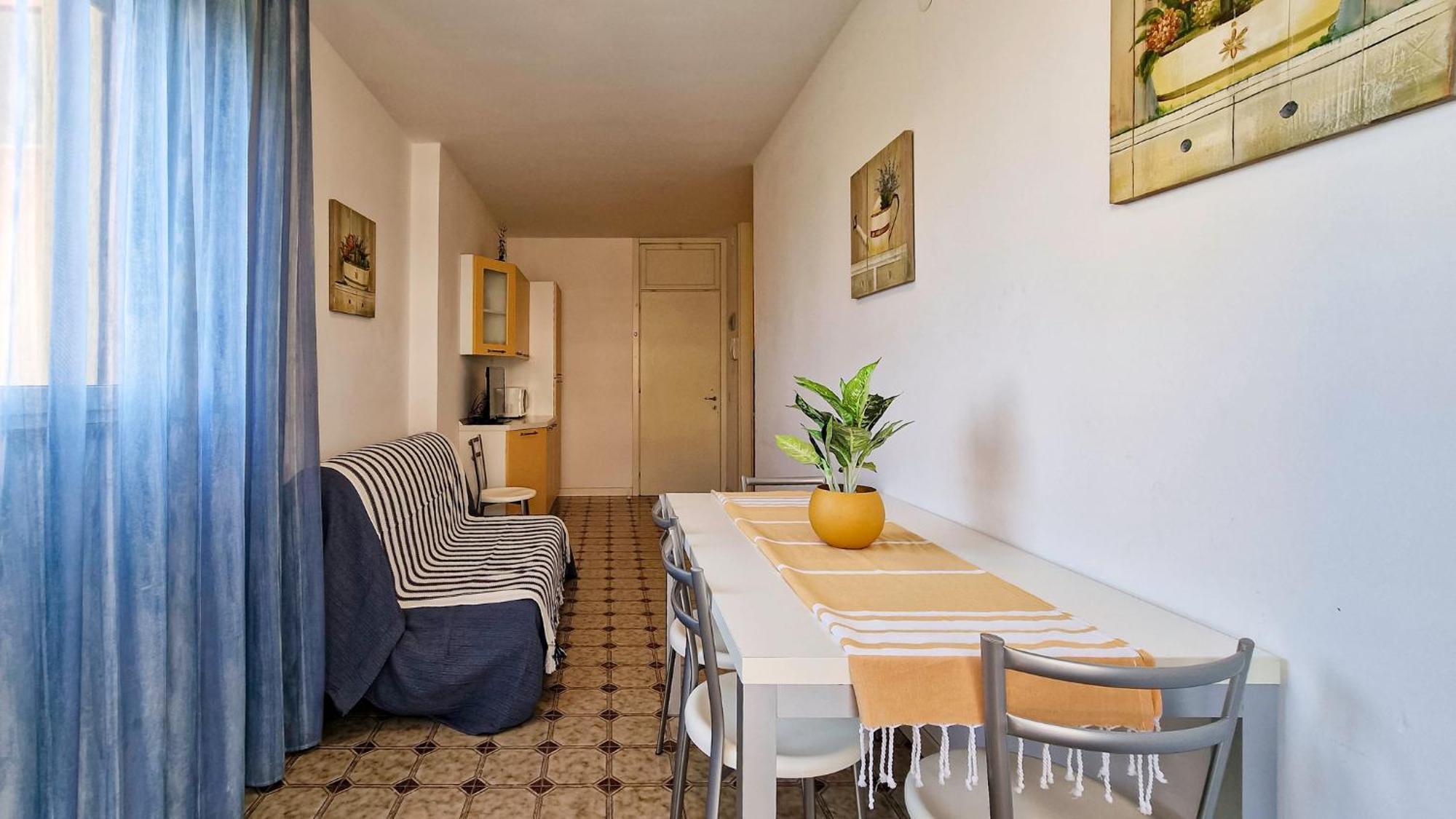 Condominio Carina Sud Бибионе Екстериор снимка